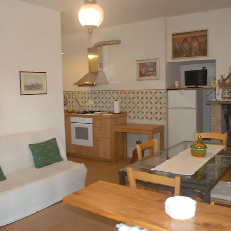 Podere Conte Racani Agroturismo *