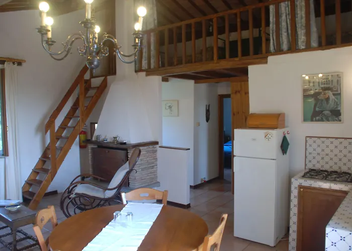 Podere Conte Racani Feriegård *