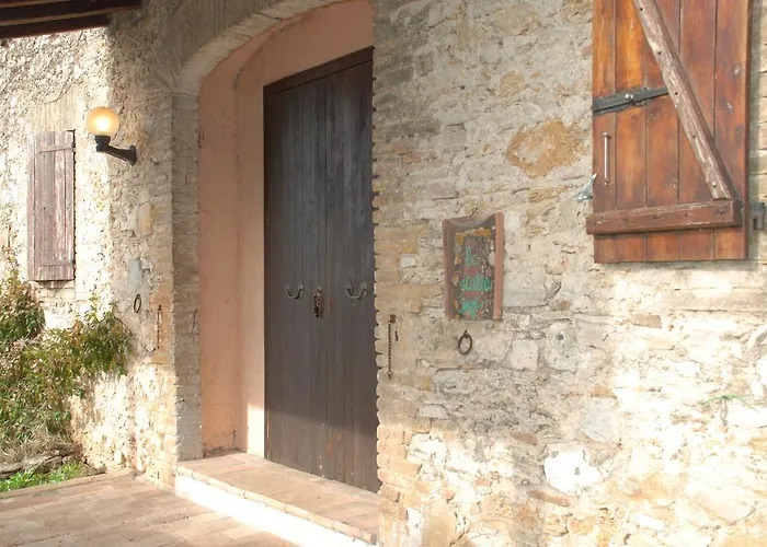 Feriegård Podere Conte Racani *